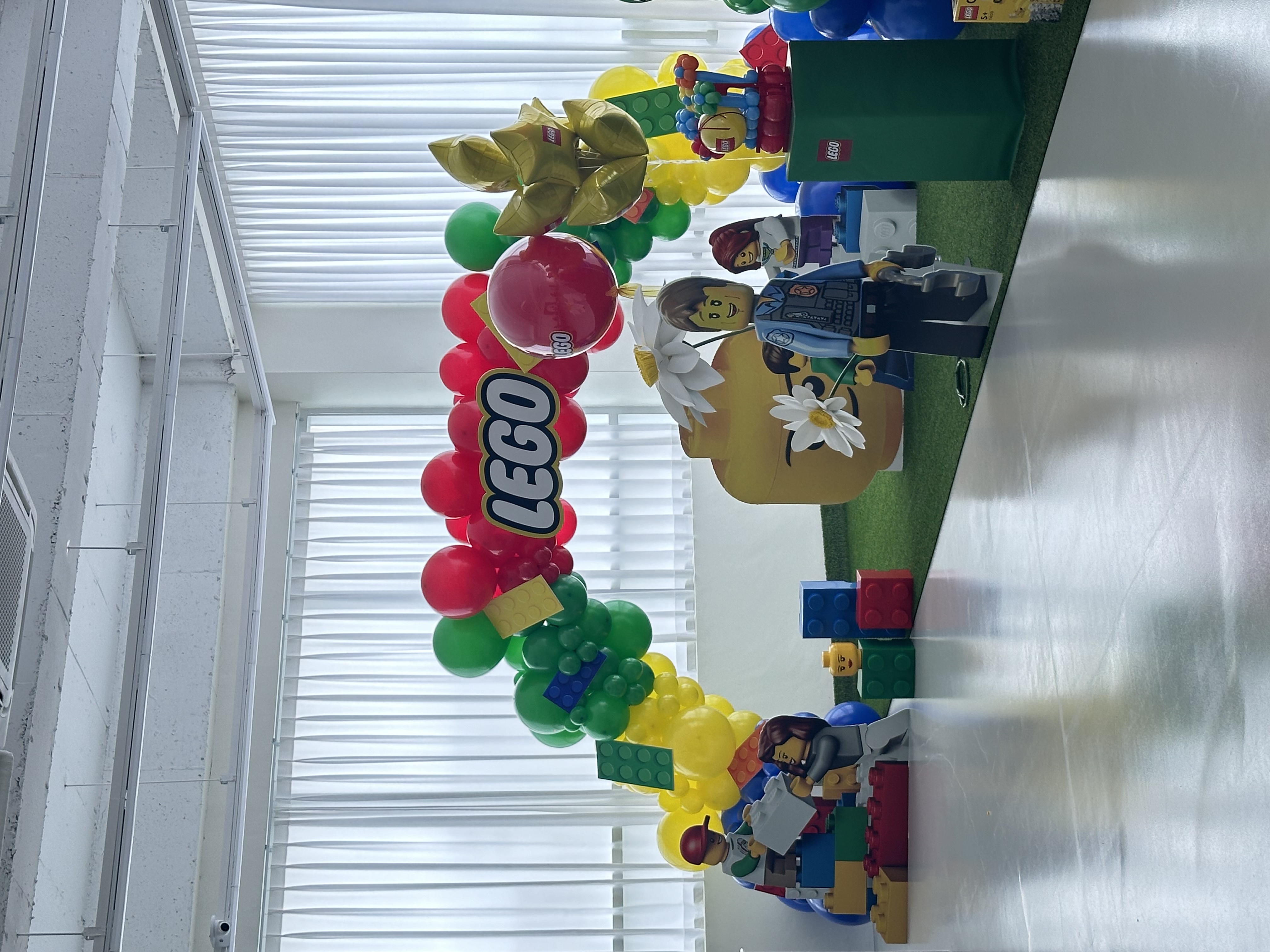 레고 컨셉 생일파티 풍선장식